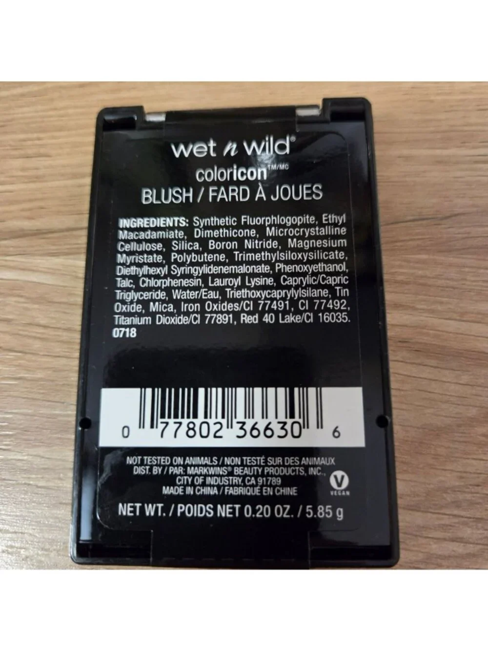 Wet n Wild Color Icon blush Blazen Berry 506C